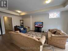 132 - 1565 ROSE WAY Milton