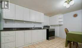 10 LEIGHTON COURT Toronto