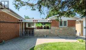 10 LEIGHTON COURT Toronto