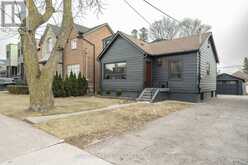 905 & 907 GLENCAIRN AVENUE Toronto