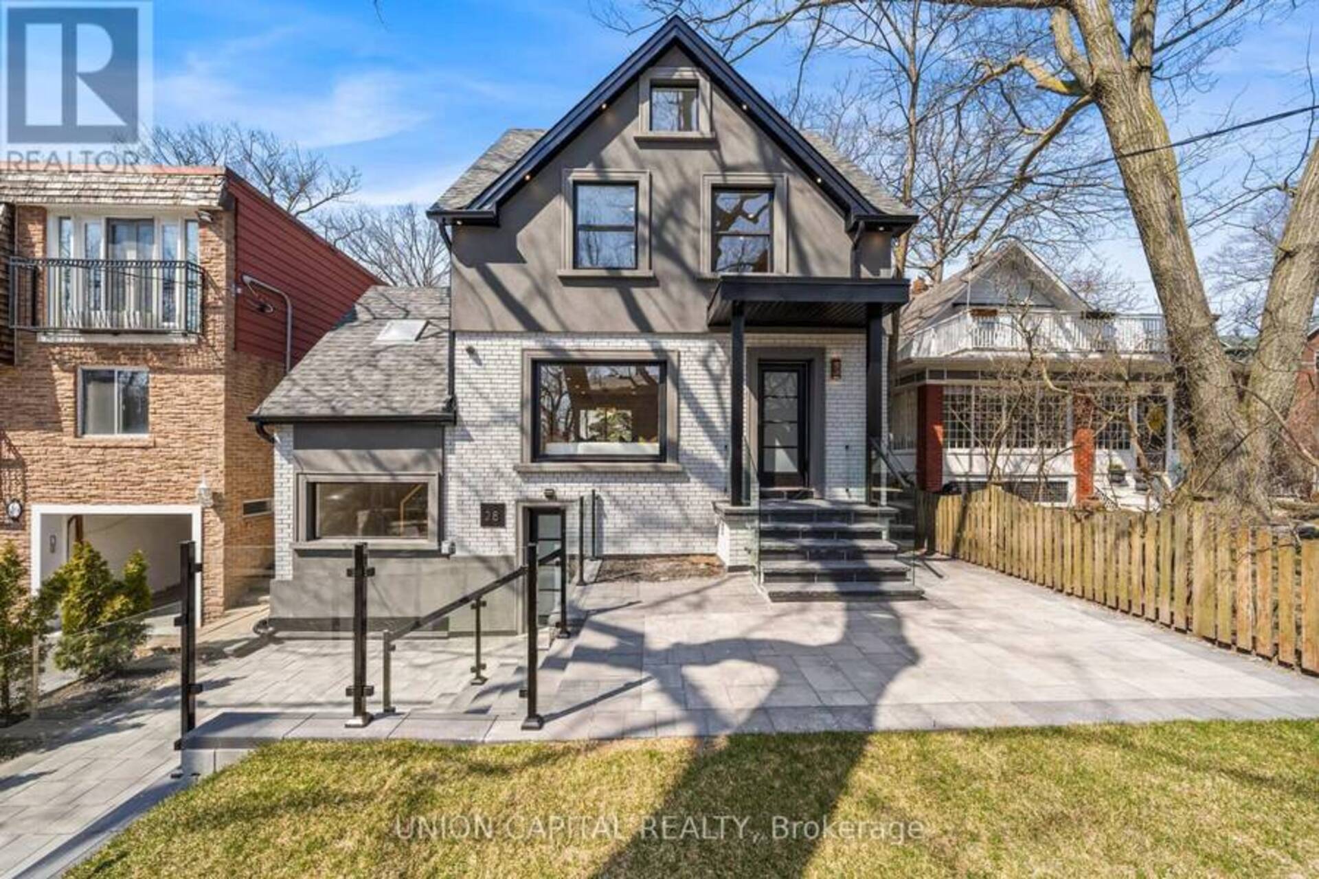 28 PINE AVENUE Toronto