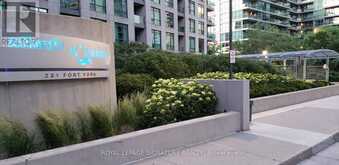 122 - 231 FORT YORK BOULEVARD Toronto