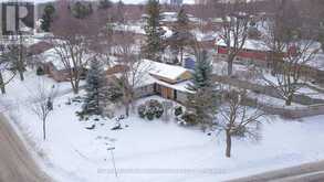 193 LAKESIDE DRIVE Kitchener