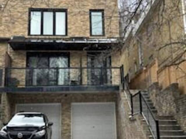 221 KENILWORTH AVENUE Toronto Ontario