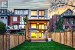 37 WOODLAWN AVENUE W Toronto