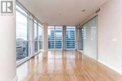 1610 - 770 BAY STREET Toronto