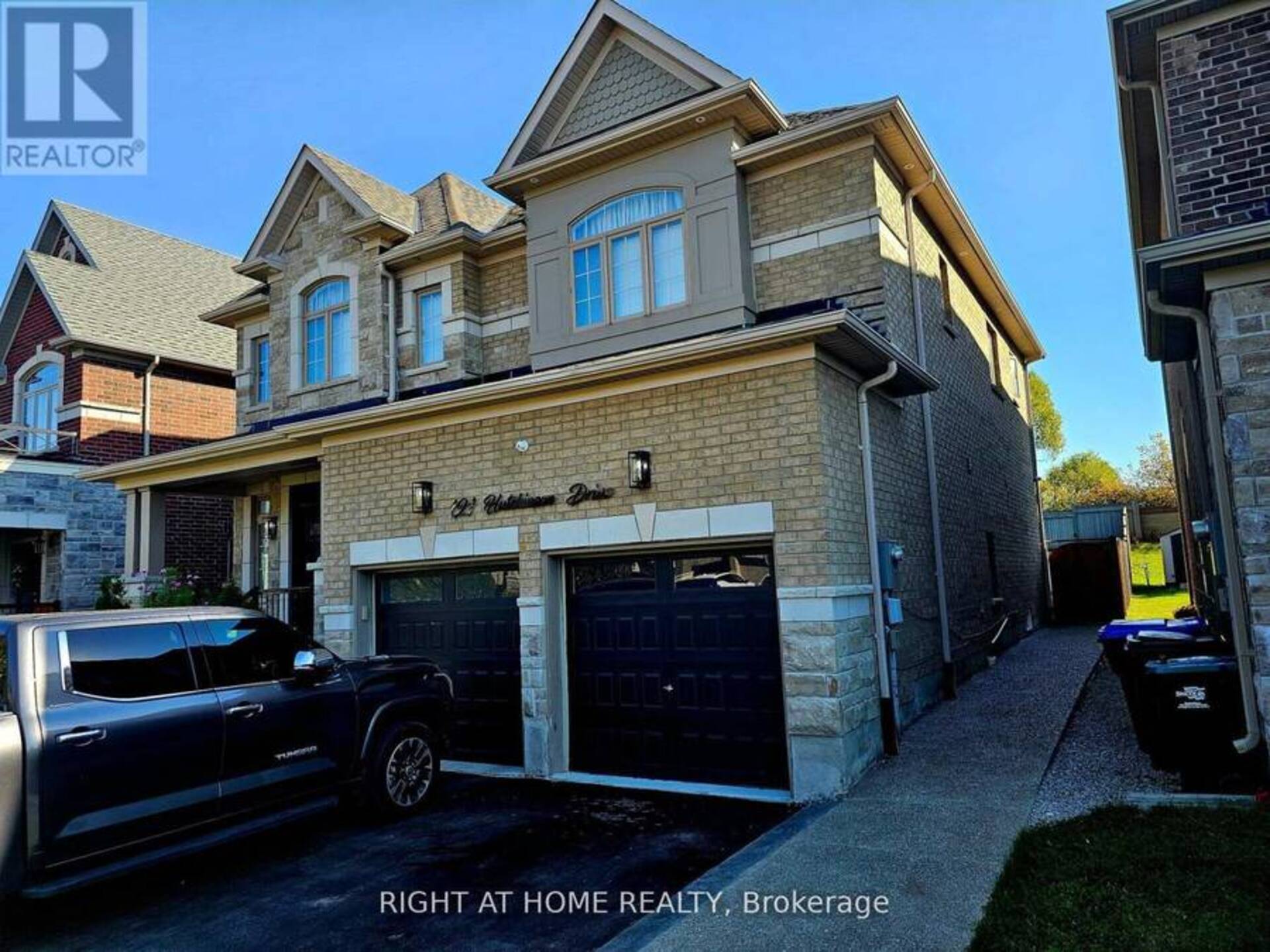 121 HUTCHINSON DRIVE New Tecumseth