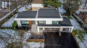 20 CASTLE DRIVE Barrie