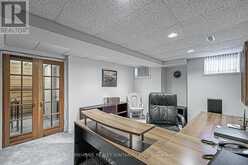 5 CHIEFSWOOD SQUARE Toronto