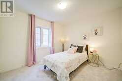 184 SILK TWIST DRIVE East Gwillimbury