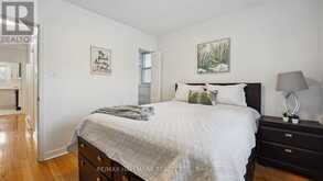 73 REGENCY SQUARE Toronto