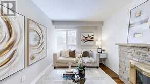 15 KENMANOR BOULEVARD Toronto