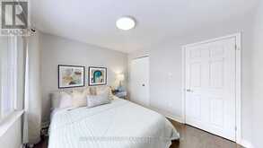 15 KENMANOR BOULEVARD Toronto