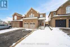 1204 LANGLEY CIRCLE Oshawa