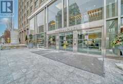 1618 - 111 ST CLAIR AVENUE W Toronto