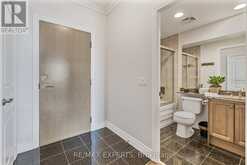 1005 - 319 MERTON STREET Toronto