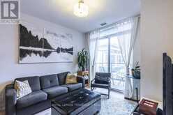 326 - 21 CLAIRTRELL ROAD Toronto