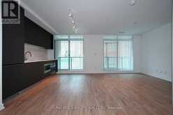 210 - 377 MADISON AVENUE Toronto