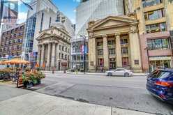 5214 - 197 YONGE STREET Toronto