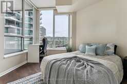 1119 - 230 QUEENS QUAY W Toronto