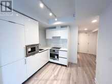 805 - 238 SIMCOE STREET Toronto