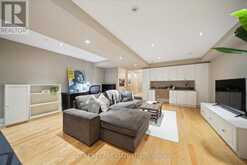 15 - 208 LA ROSE AVENUE Toronto