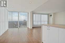 3301 - 5 CONCORDE PLACE Toronto