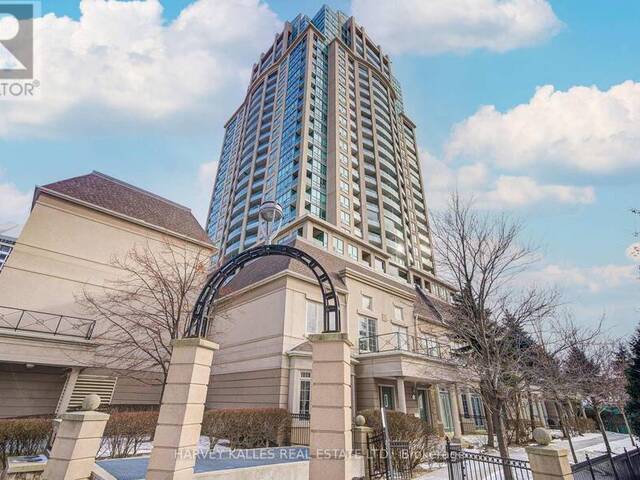 TH103 - 32 KENASTON GARDENS Toronto Ontario