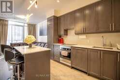 604 - 9085 JANE STREET Vaughan