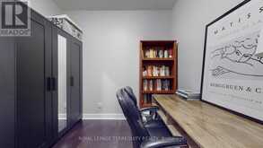 204 - 1638 BLOOR STREET W Toronto