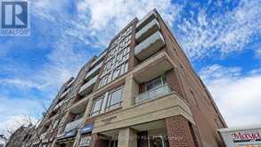 204 - 1638 BLOOR STREET W Toronto