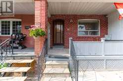 16 PRYOR AVENUE Toronto