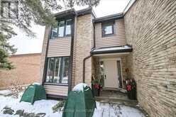 2528 FOLKWAY DRIVE Mississauga