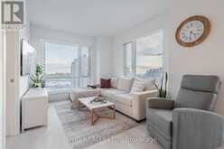 1422 - 7950 BATHURST STREET Vaughan