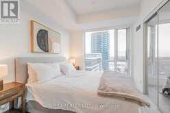 1422 - 7950 BATHURST STREET Vaughan