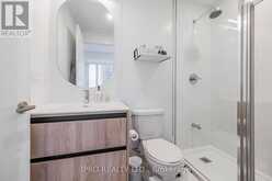 1422 - 7950 BATHURST STREET Vaughan