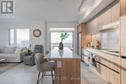 1422 - 7950 BATHURST STREET Vaughan