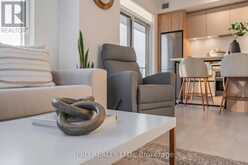 1422 - 7950 BATHURST STREET Vaughan