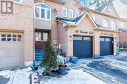 43 GOLDENLIGHT CIRCLE Brampton