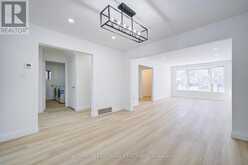 MAIN-41 DUNSDALE SQUARE Toronto