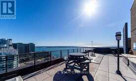 3103 - 260 QUEENS QUAY W Toronto