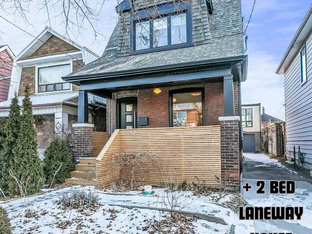 27 CHISHOLM AVENUE Toronto Ontario