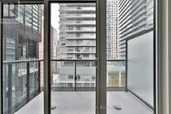 815 - 117 BROADWAY AVENUE Toronto