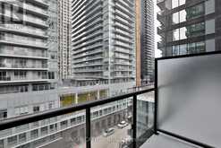 815 - 117 BROADWAY AVENUE Toronto