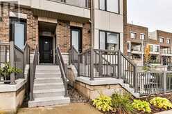 515 - 10 DRUMMOND STREET Toronto