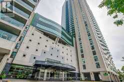 809 - 77 HARBOUR SQUARE W Toronto