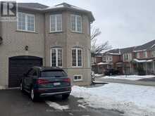 55 GRASSLANDS AVENUE Richmond Hill