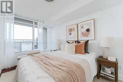 402 - 10 NORTHTOWN WAY Toronto