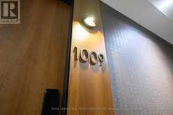 1009 - 21 PARK STREET E Mississauga