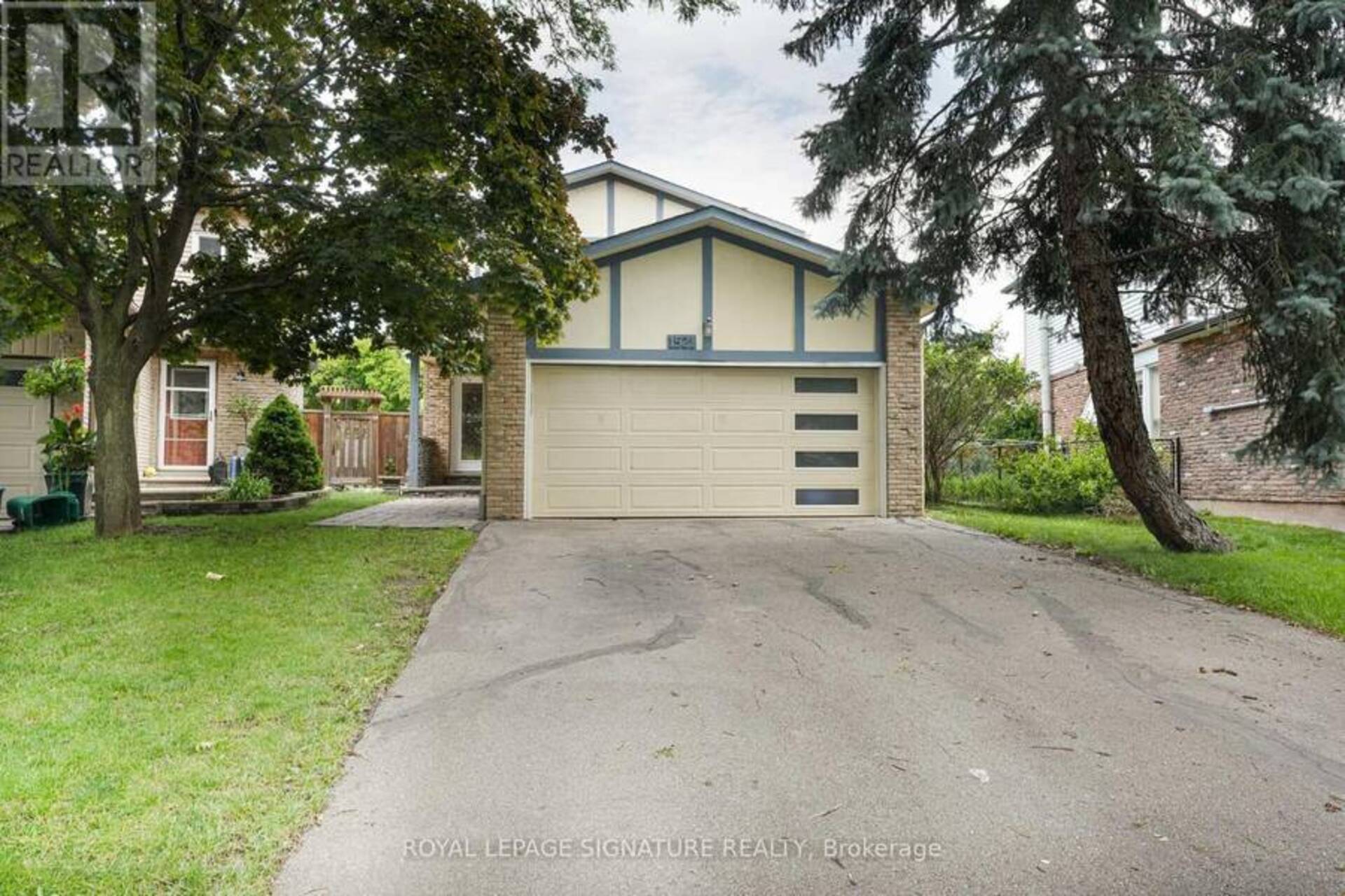 1521 EALING COURT Oakville